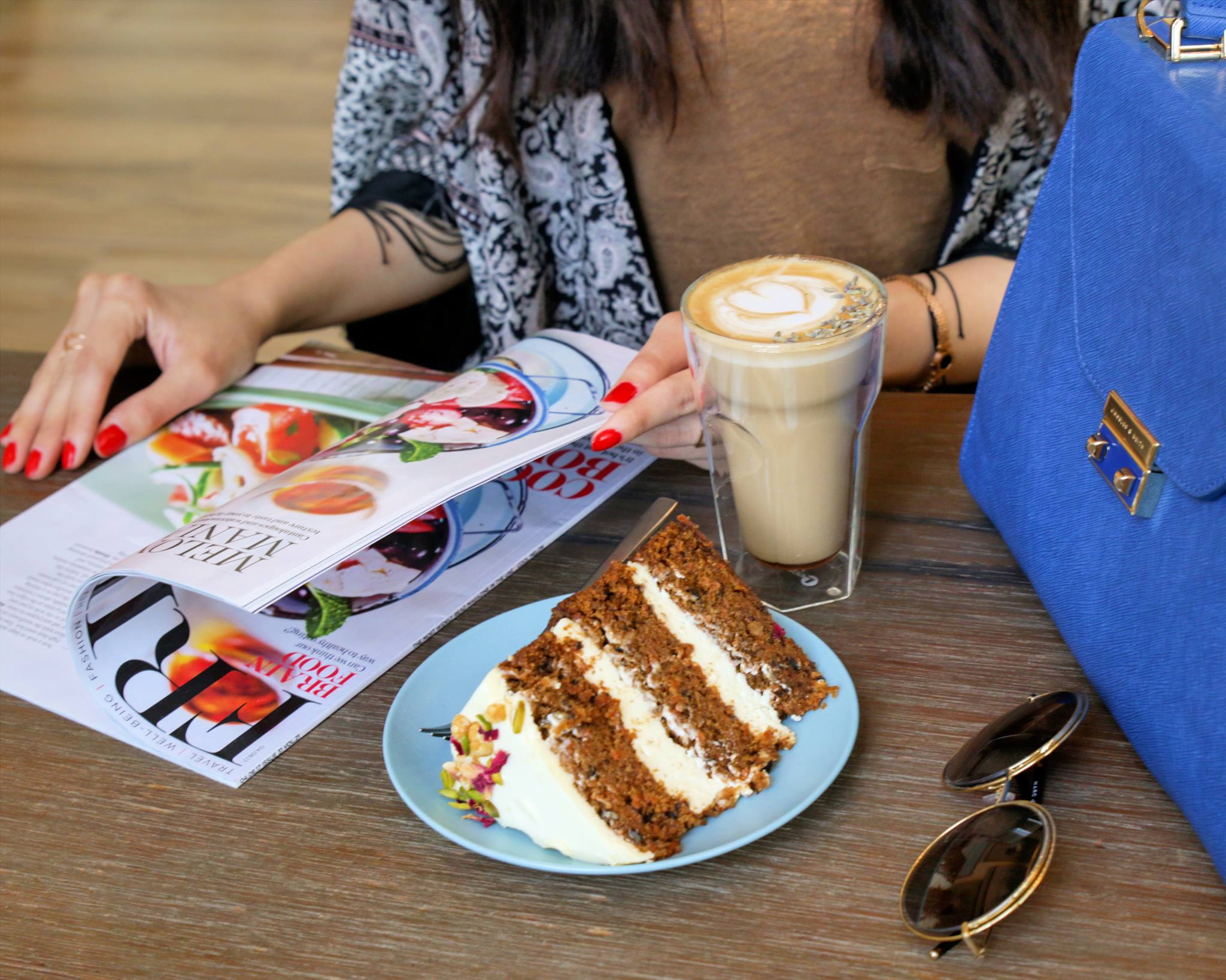 /GatherContent/article/1/10-best-coffee-shops/fallback-image/10-best-coffee-shops-cafe-header