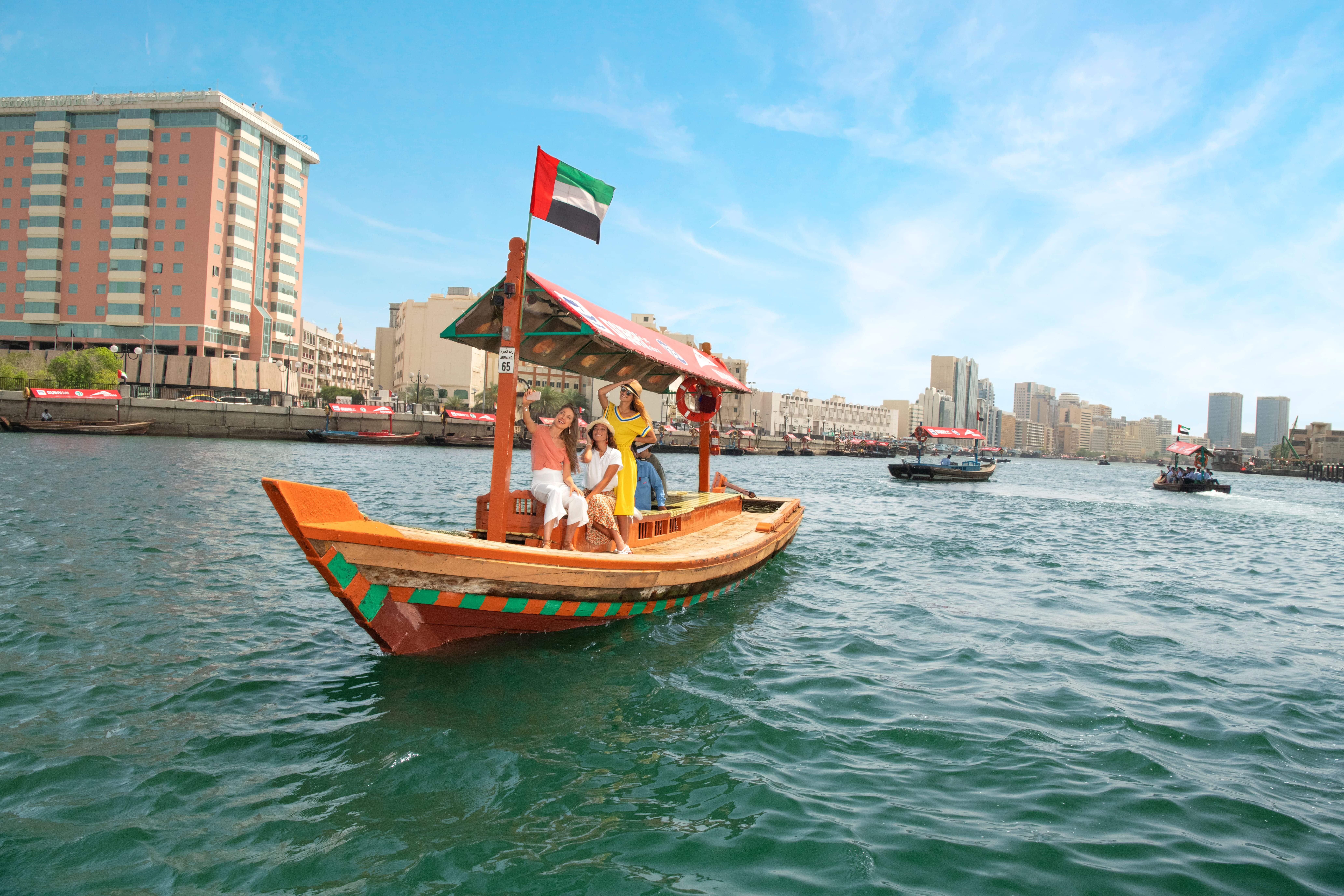 discover-dubais-old-town-creek-dhow-2