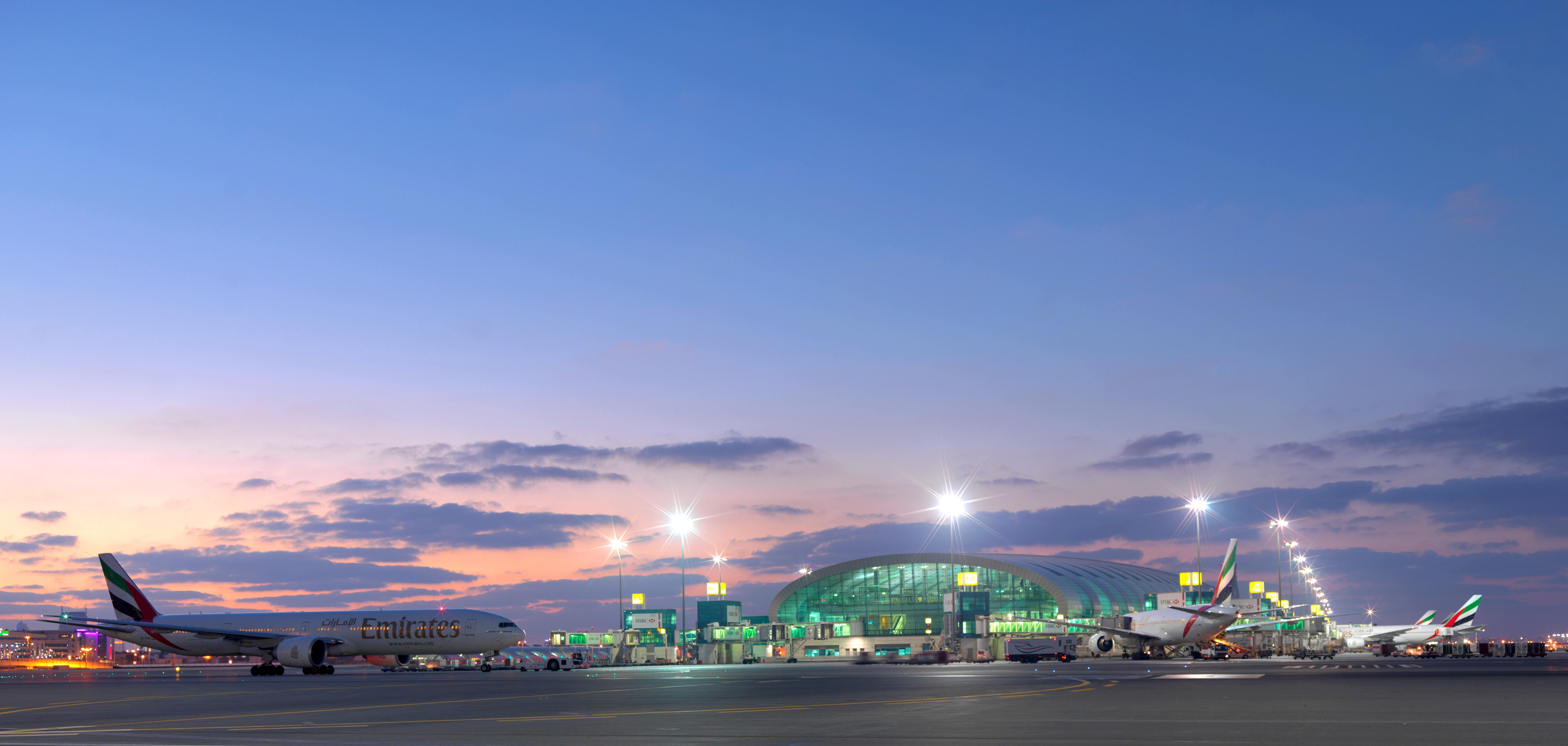 轻松抵达迪拜的机场