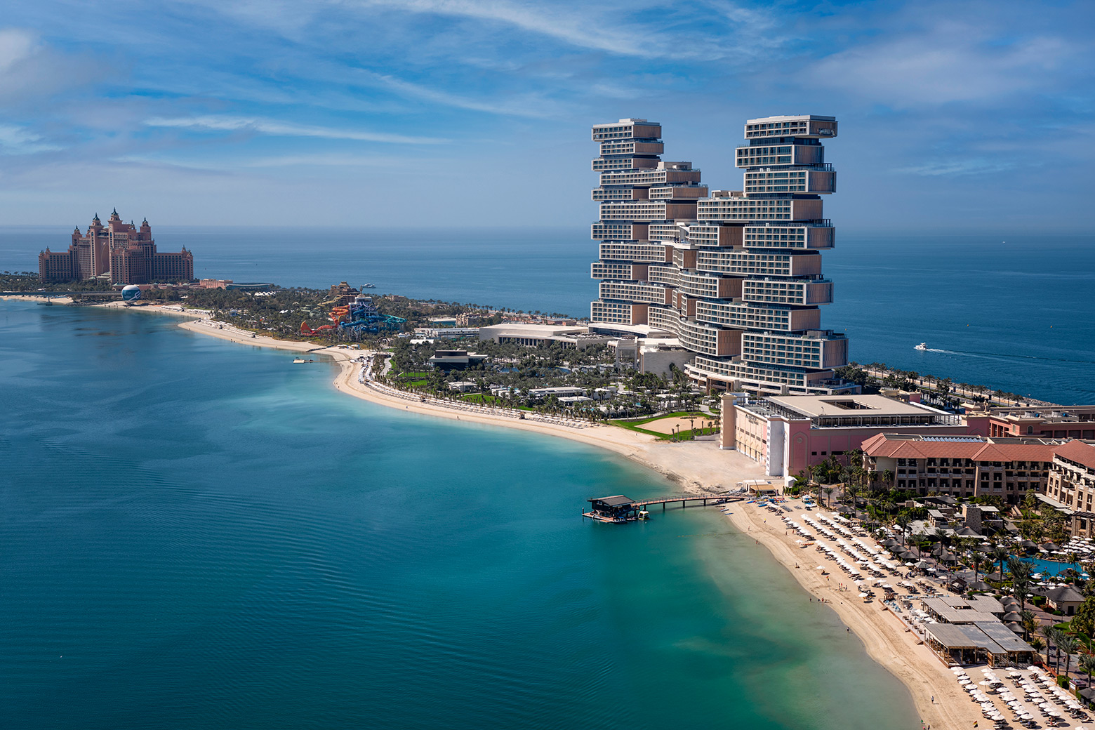 dubais most luxurious hotels and suites