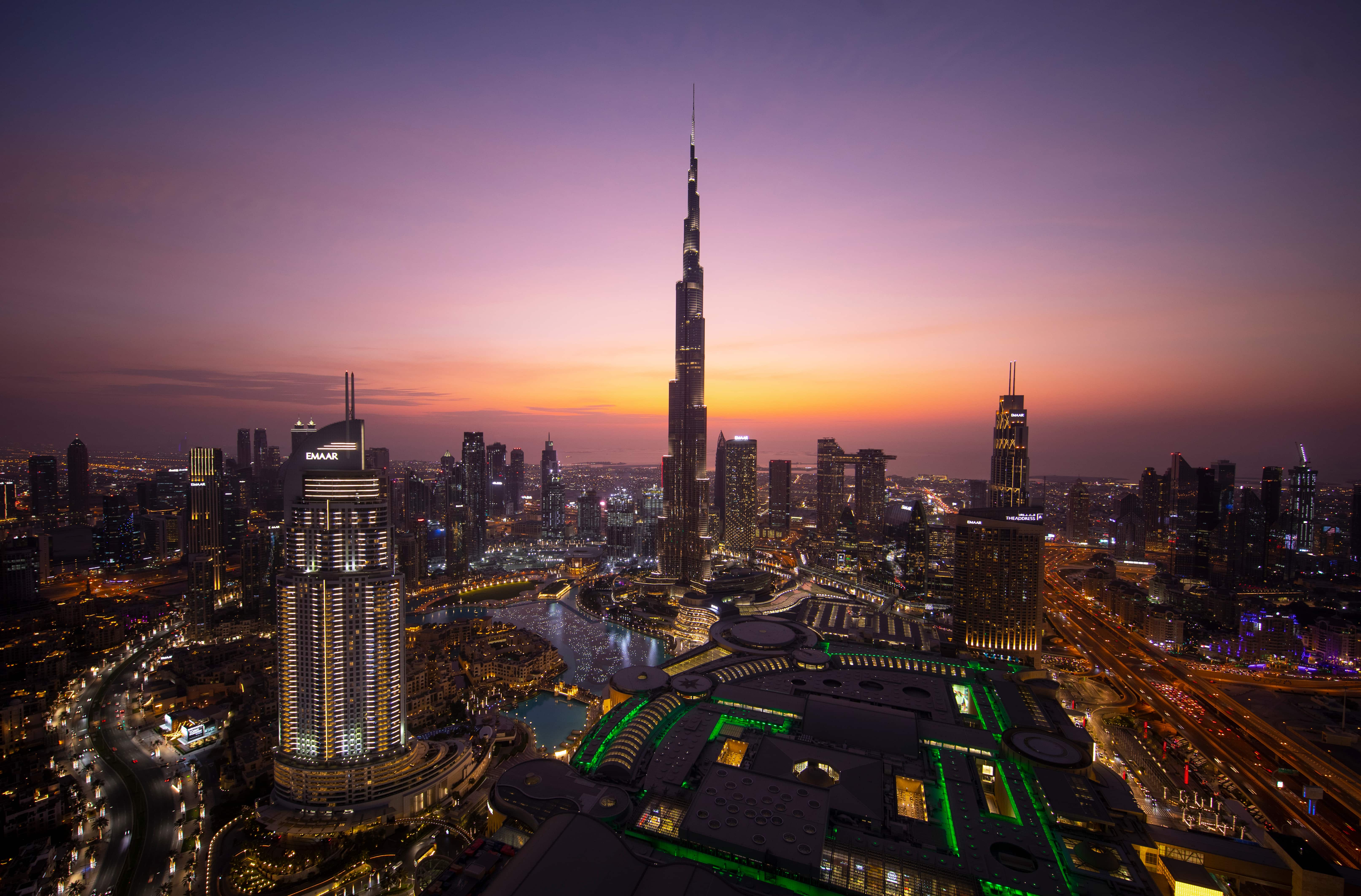 /GatherContent/article/t/things-to-do-near-burj-khalifa/fallback-image/things-to-do-near-burj-khalifa-skyline-header