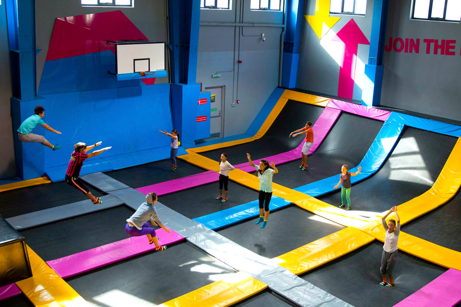 superhero-media-bounce