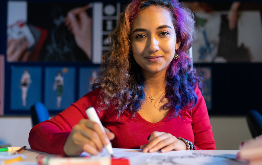 Study in Dubai Art Student